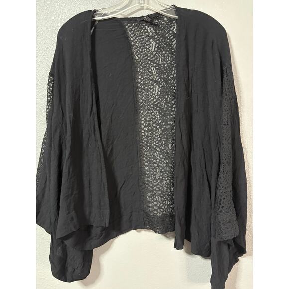 Forever 21 Size Small cardigan lace - Picture 2 of 4